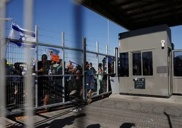 Filistinli esire tecavüz görüntülerini ortaya çıkan savcıya İsrail'de gözaltı!