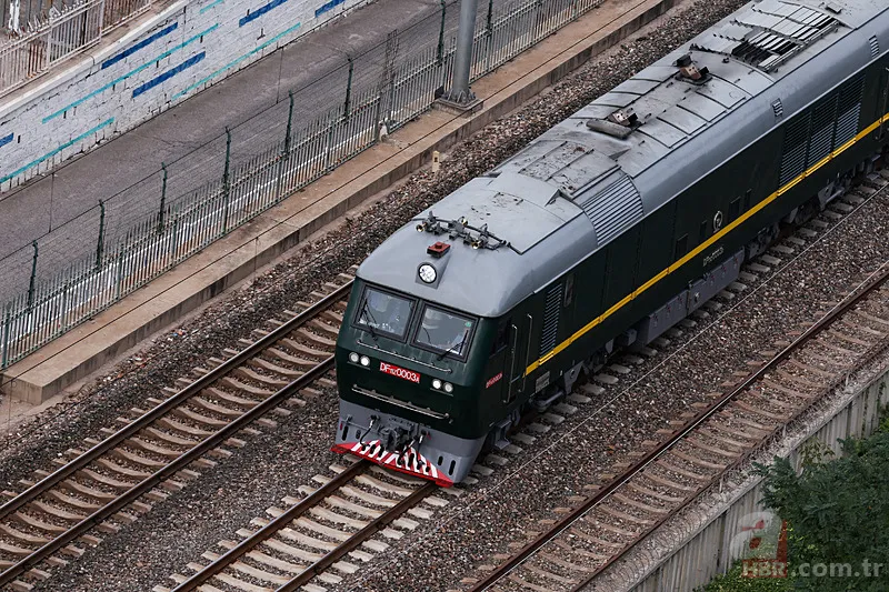 1959'dan bu yana ilk: Kim Jong-un kurşun geçirmez zırhlı trenle Pekin'de! 3