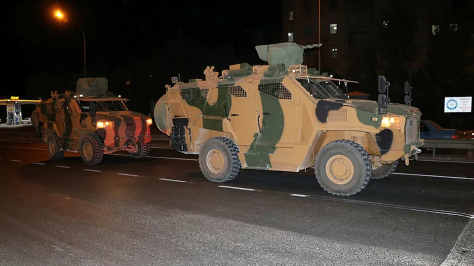 Suriye sınırına askeri sevkiyat
