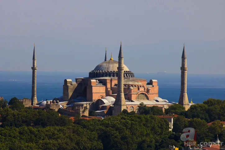 Ayasofya fotoğrafları! Ayasofya tarihi nedir? Ayasofya ne zaman müze oldu? Ayasofya'yı kim yaptı? 11