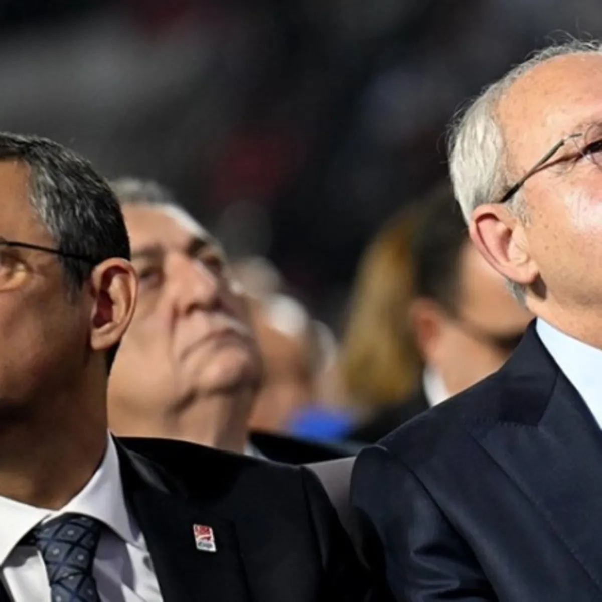 CHP'de başkanlık 1 milyar 200 milyon TL ile geldi