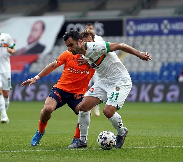 Başakşehir’de beraberlik I Başakşehir 0-0 Alanyaspor MAÇ SONUCU-ÖZET