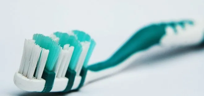 Diş fırçalarınızı 3 ayda bir yenileyin