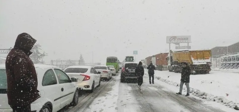 Bugün hangi yollar açık, kapalı? Hangi yollar trafiğe kapalı? Karayolları Genel Müdürlüğü kapalı yollar listesi!