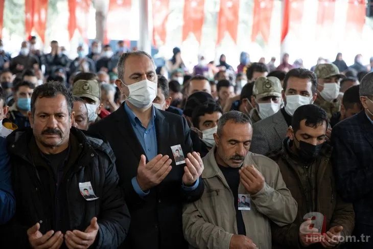 Şehit Uzman Çavuş Savaş Dinç’e son veda! Yürek yakan anlar: Babasını asker selamıyla uğurladı