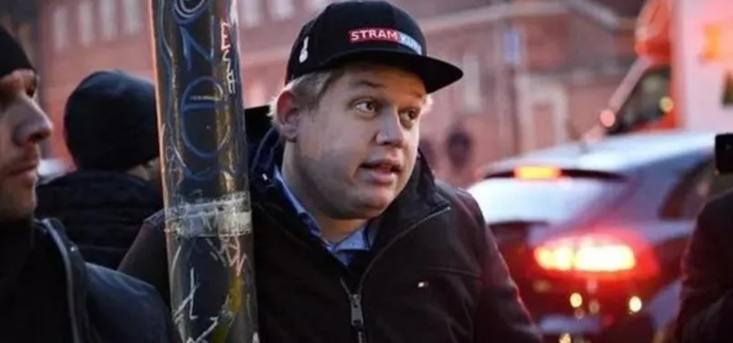 İsveç'te Kur'an-ı Kerim yakan Rasmus Paludan bu kez Kopenhag'da yaktı! "Her cuma Kur'an yakacağım" demişti