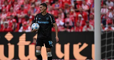 Fenerbahçe’ye Çekyalı golcü! Devin Özek ilk transferini Bayer Leverkusen’den yapıyor