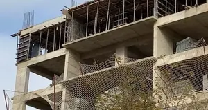 Elazığ’da inşaattan düşen işçi öldü