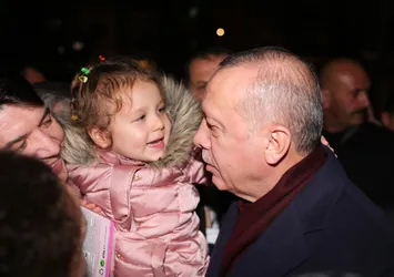 Başkan Erdoğan'ın çocuk sevgisi