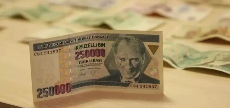 250.000 TL'lik eski banknotu olanlar dikkat! Küçük çaplı servet sahibi olabilirsiniz! Eski kıyafet ceplerinizi kontrol edin! Eğer varsa...