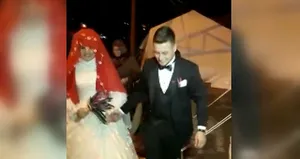 Kırkağaç’ta AFAD çadırından gelin çıktı