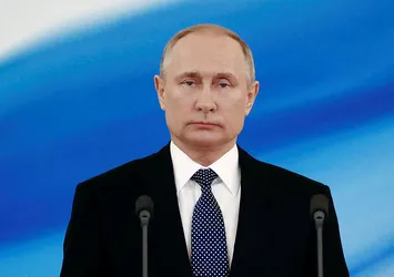 Putin'in geçtiği yolda ilginç plan