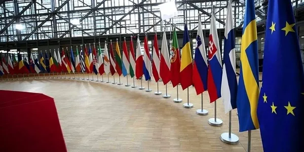 sengen-schengen-vizesi-dijitallesiyor-vize-basvurulari-internetten-yapilacak-1686682727488.jpg Şengen (Schengen) vizesi dijitalleşiyor | Vize başvuruları internetten yapılacak - 5