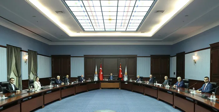 Son dakika: Başkan Erdoğan Yeni Azerbaycan Partisi heyetini kabul etti