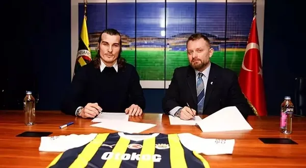 Son dakika | Fenerbahçe Çağlar Söyüncü'yü KAP'a bildirdi - 1
