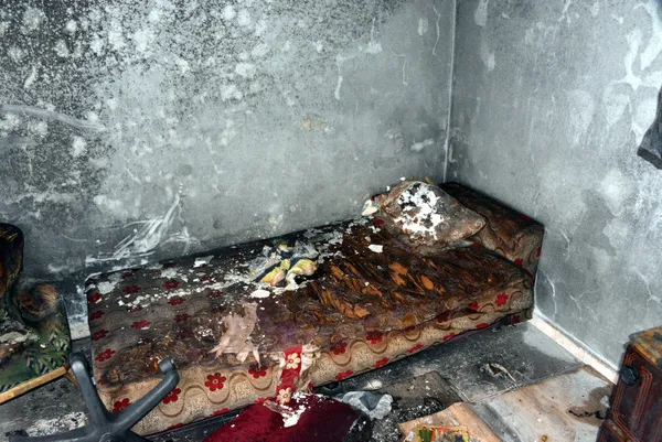 1704367729350.jpg Kahramanmaraş'ta yangın faciası: Hayatını kaybeden baba-kız yan yana defnedildi - 1