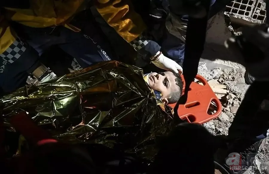 İşte 'Asrın Felaketi'nin unutulmaz fotoğrafları! 6 Şubat depremlerinin 2. yıl dönümü 13