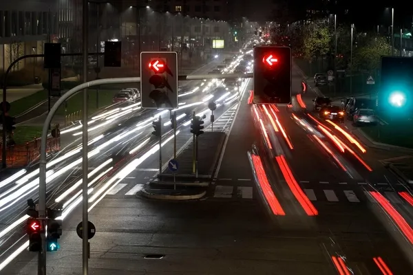 İtalya Başbakanı Giuseppe Conte duyurdu! Noel ve yılbaşı döneminde sıkı Kovid-19 tedbiri