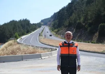 Ulaştırma ve Altyapı Bakanı Adil Karaismailoğlu, bayramdaki yolcu ve araç rakamlarını açıkladı