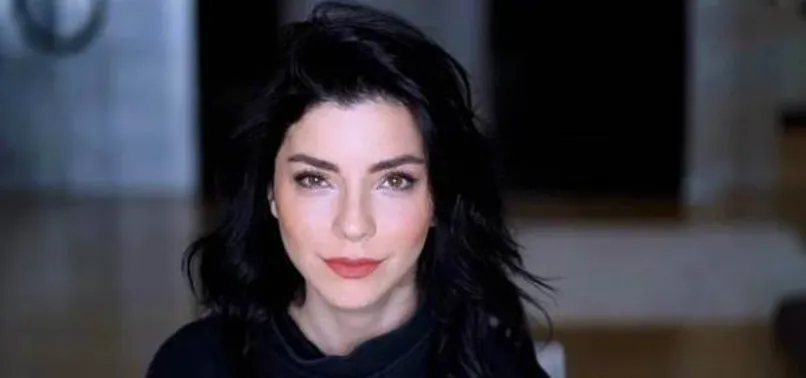 Merve Boluğur'un sevgilisi kim? Merve Boluğur'un sevgilisinin gerçek adı ne? Ne iş yapıyor? Instagram hesabı var mı?