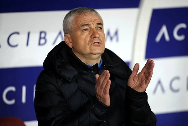 maglubiyeti-hak-etmedik-sivasspor-besiktas-maci-sonrasinda-riza-calimbaydan-aciklama-1645901940665.jpg Mağlubiyeti hak etmedik: Sivasspor - Beşiktaş maçı sonrasında Rıza Çalımbay'dan açıklama - 1