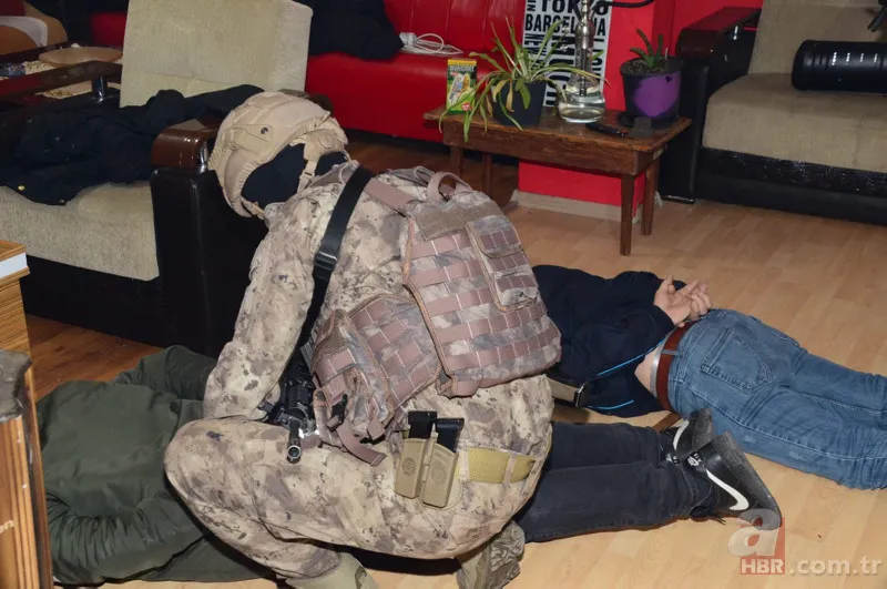 Operasyonu İçişleri Bakanı Süleyman Soylu yönetti! Bebek pusetinden uyuşturucu çıktı | Evlerinin çevresini de izliyorlarmış 15