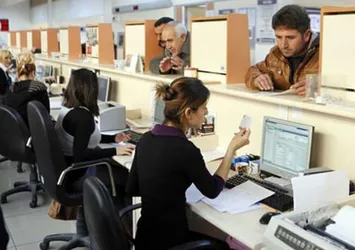 45 bin 484 kamu çalışanı görevden uzaklaştırıldı