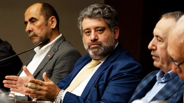 İP'te istifa halkasına biri daha eklendi! Murat Keçeciler'den yaylım ateşi: Biraz zeka lazım - 2