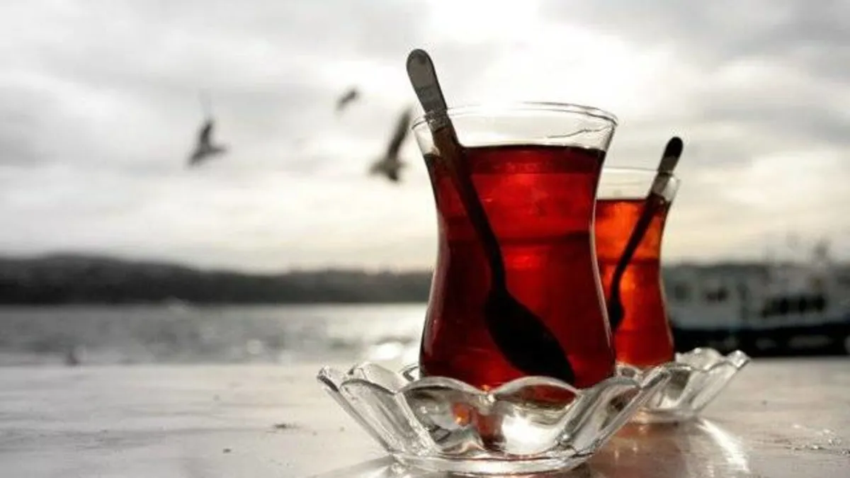 Demli çay tüketiminde 'böbrek taşı' riski