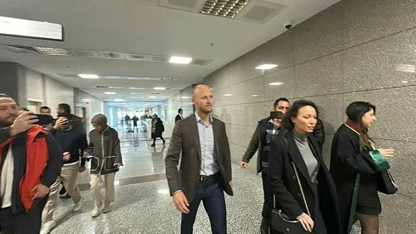 secil-erzan-davasinda-flas-gelisme-yeni-bilirkisi-raporu-1706022007124.jpeg Seçil Erzan davasında flaş gelişme! Dava dosyasına yeni bilirkişi raporu: İşte Arda Turan ile Erzan'ın mesaj kayıtları... - 8