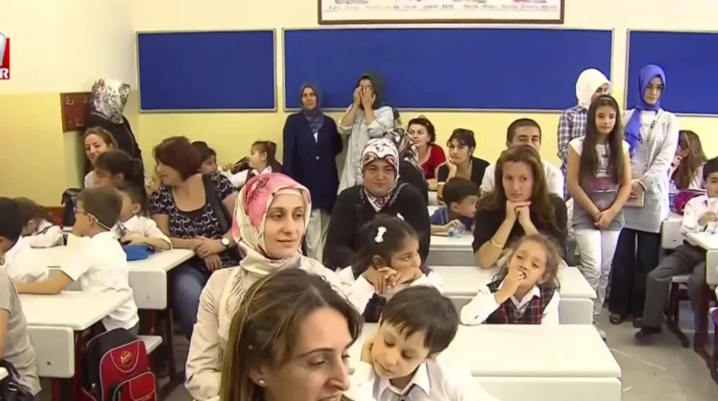 Öğrenciler için şefkat kalkanı: Devreye aileler giriyor