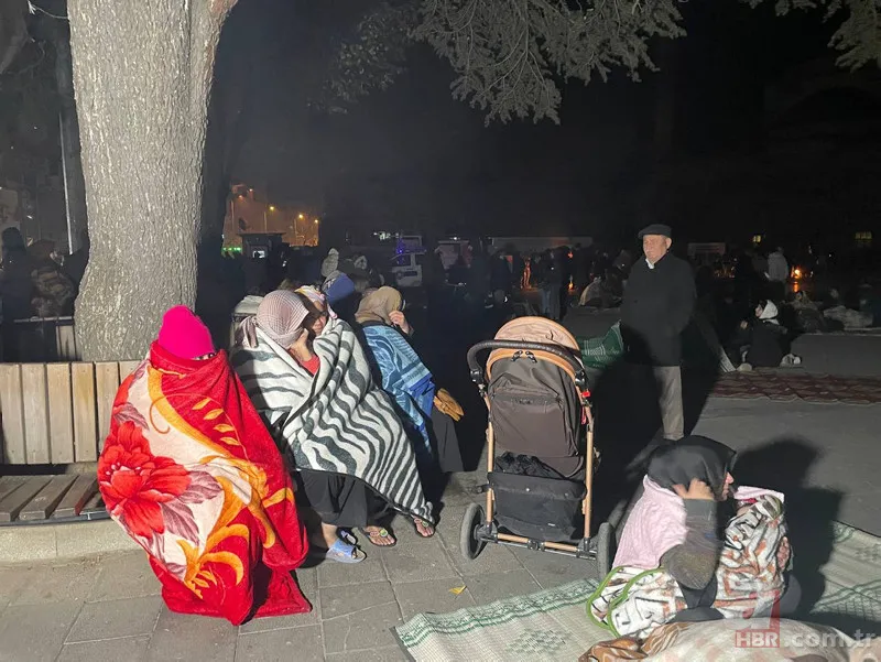 Düzce'de gece saatlerinde korkutan deprem! Depremin ürkütücü sesi ortaya çıktı 5