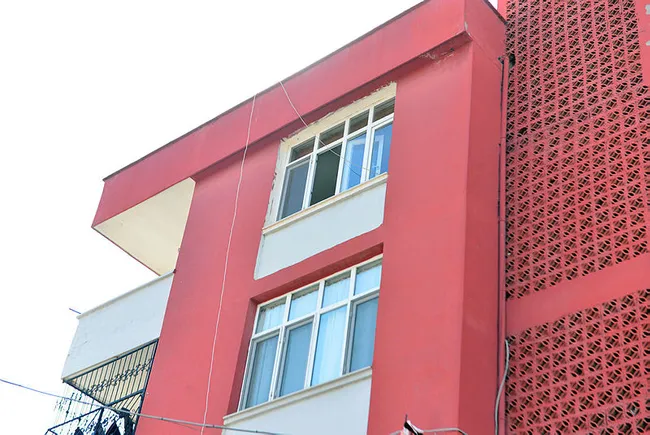 Adana'da korkunç olay! Arkadaşını öldürüp gözlerini açık görünce havluyla yüzünü kapatmış - 5