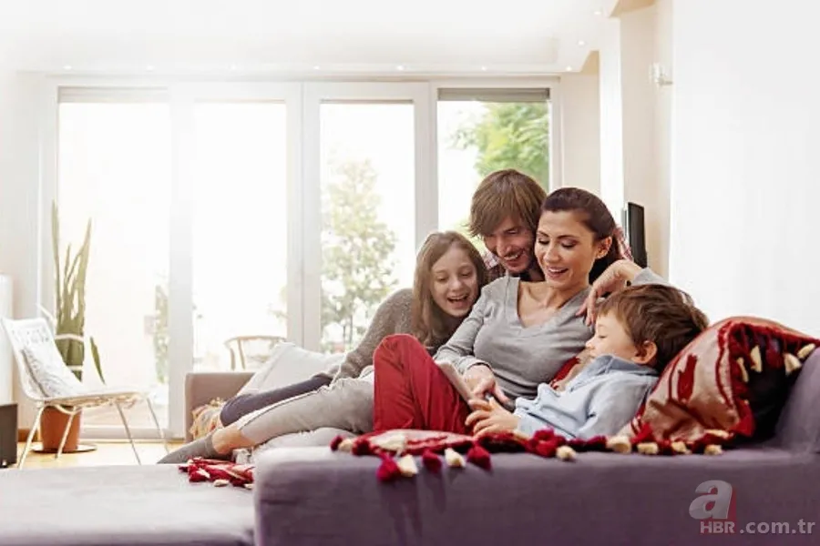 En komik 1 Nisan şakaları! 2021 Arkadaşa, kardeşe, aileye, sevgileye yapılacak 1 Nisan şakaları telefon mesajları 12