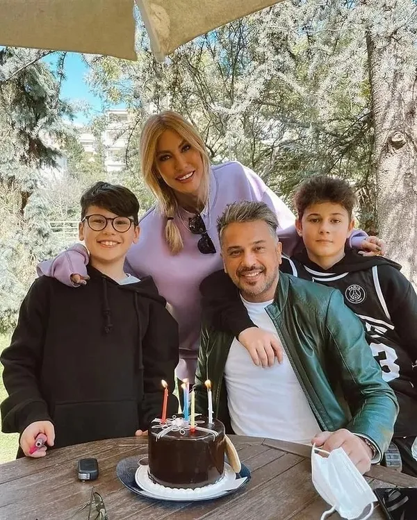 emre-altugda-cagla-sikel-itirafi-ilk-kez-anlatti-mutluyduk-ama-1704432534233.jpeg Emre Altuğ'da Çağla Şıkel itirafı! İlk kez anlattı: Mutluyduk ama... - 2