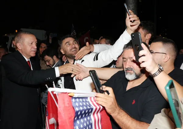 Son dakika: Başkan Erdoğan ABD’de: Türk vatandaşlardan sevgi gösterisi! BM Genel Kurulu’na katılacak