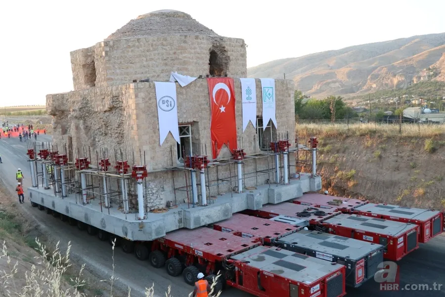 Tarihi Artuklu Hamamı yeni yerine doğru yola çıktı 5