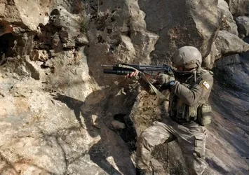 Siirt'te PKK'ya ait 6 mağara imha edildi