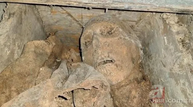 Tam 330 yıl önce ölmüştü! Mezarı kazılınca cesedi görenler şaşkına döndü 2