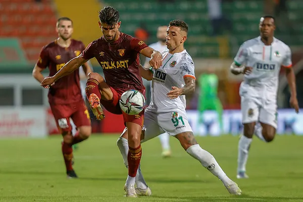 alanyaspor-goztepe-mucadelesinde-kazanan-yok-1635694110585.jpg Alanyaspor - Göztepe mücadelesinde kazanan yok! - 2