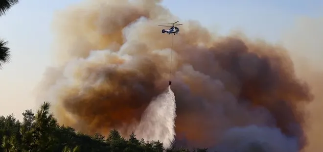 Tarım ve Orman Bakanı Pakdemirli: Hatay’daki yangın 2 köye doğru ilerliyor