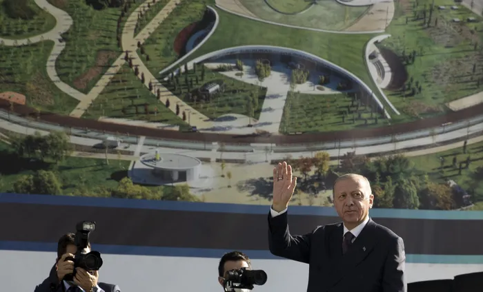 Son dakika: AKM Millet Bahçesi Başkan Erdoğan’ın katılımıyla açıldı