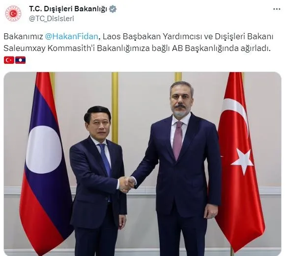 Dışişleri Bakanı Hakan Fidan Laoslu mevkidaşıyla görüştü