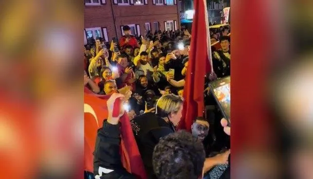 Gülümseten anlar! Bizim Çocukların zaferi Belçika polisine üçlü çektirdi