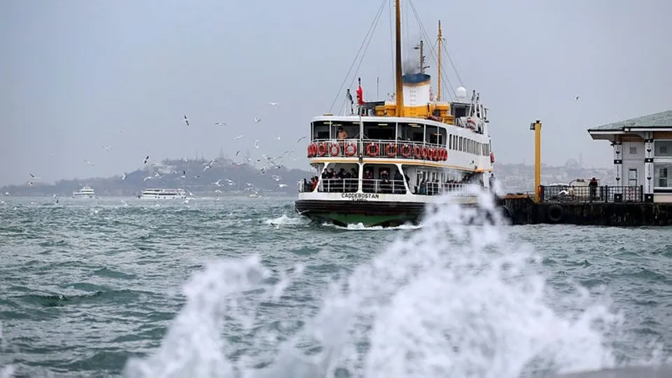 Deniz ulaşımına lodos engeli! İDO ve BUDO seferleri iptal edildi