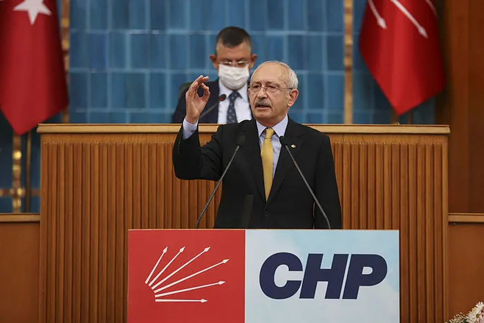 Kılıçdaroğlu seçilmiş hükümeti hedef alan skandal bildiriye destek çıktı