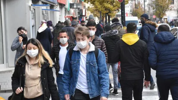 o-ilde-son-91-yilin-sicaklik-rekoru-kirildi-vatandaslar-sokaklara-akin-etti-1610471552419.jpg O ilde son 91 yılın sıcaklık rekoru kırıldı! Vatandaşlar sokaklara akın etti - 4