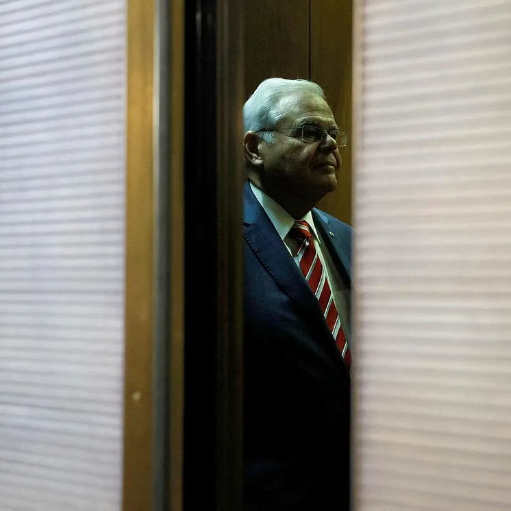 Rüşvetçi Bob’un morali bozuk!