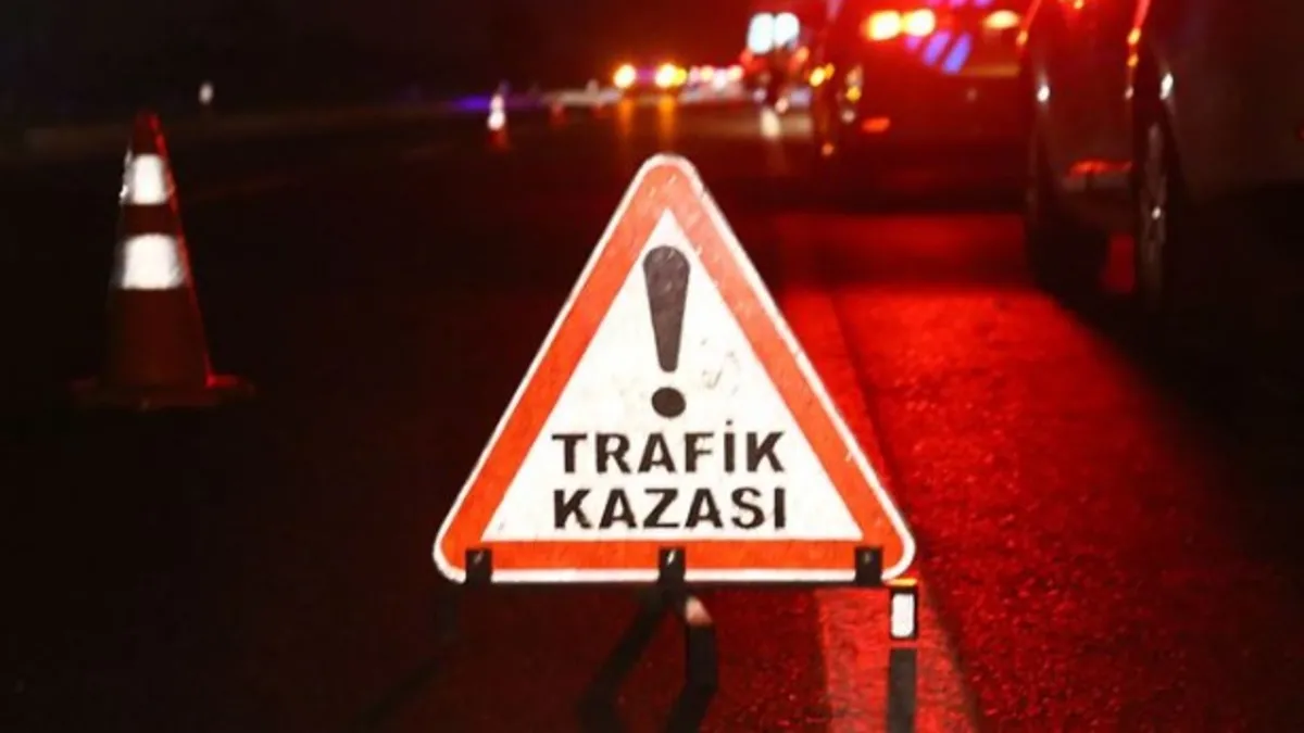 Kontrolden çıkan otomobil yan yattı! 4 yaralı