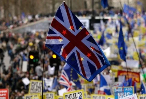 Hangi ülkede kaç yaşında emekli olunuyor? Ülkelerin emeklilik yaşı kaç? 11